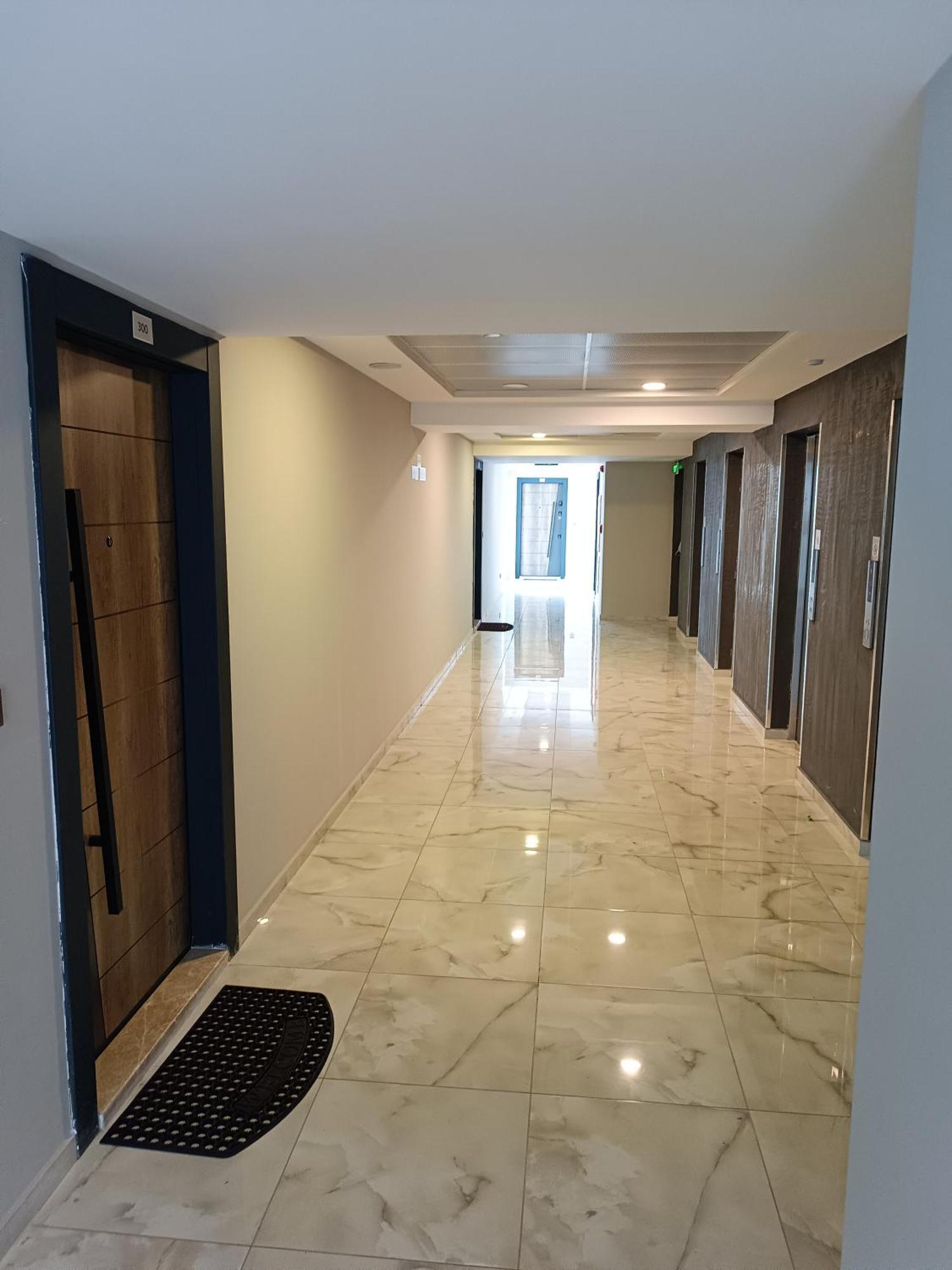 33Rd Floor Twin Apartments In Cevahir Sky City Complex With Pool, Spa, Fitness And Parking Included In Price 斯科普里 外观 照片