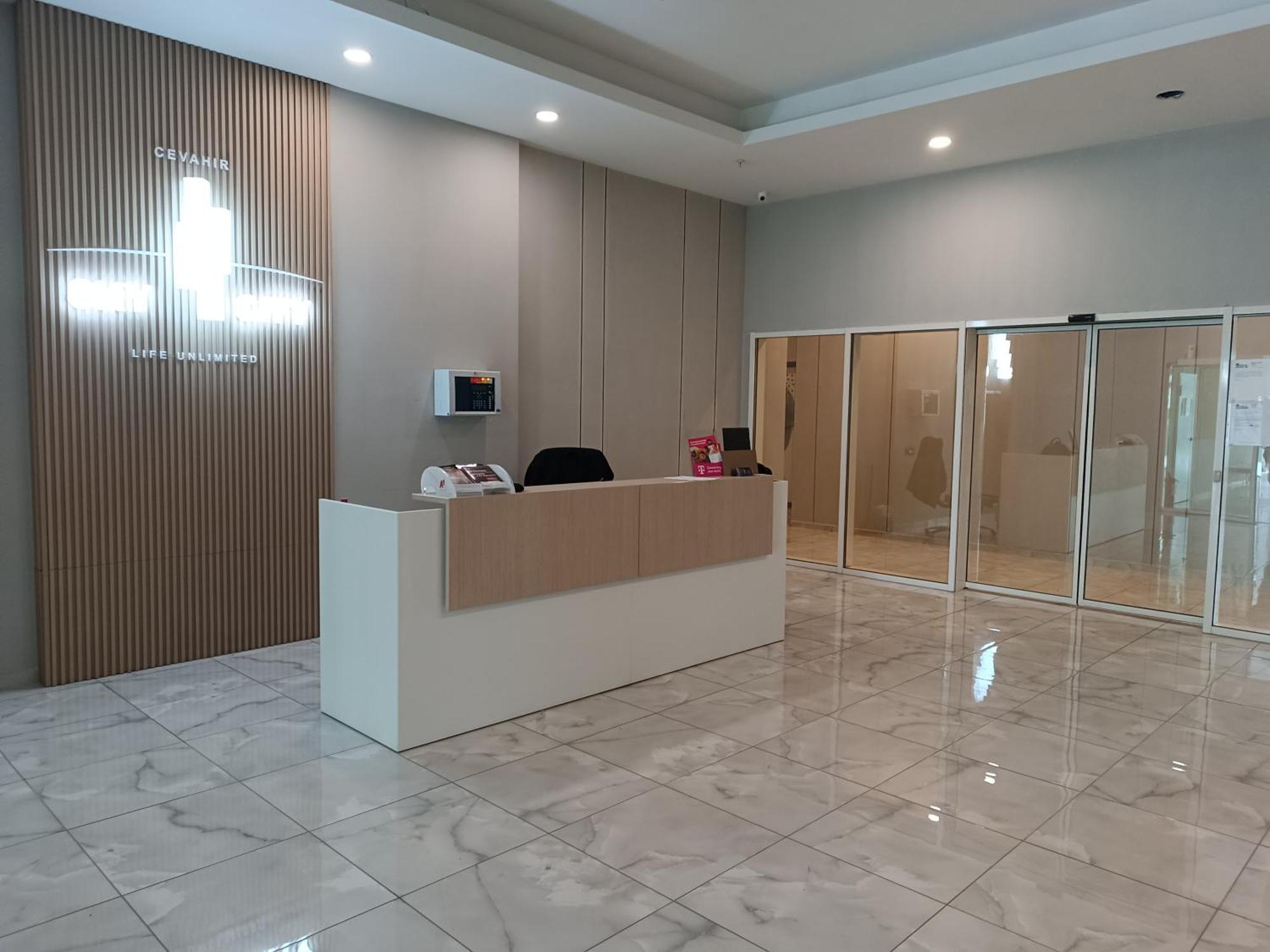 33Rd Floor Twin Apartments In Cevahir Sky City Complex With Pool, Spa, Fitness And Parking Included In Price 斯科普里 外观 照片